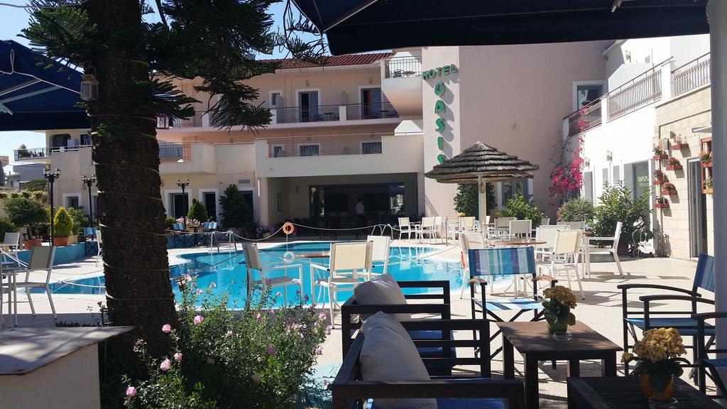 Oasis Hotel Skala  Exteriör bild